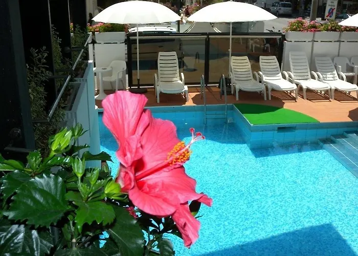 Hotell Grand Meeting 3*